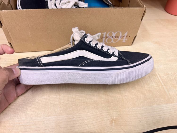 รองเท้าส้นแบน ดำ หนังสังเคราะห์ UK 4.5 | EU 37 1/3 | US 6 อื่นๆ Vans Comfort Old Skool Mule V36 
