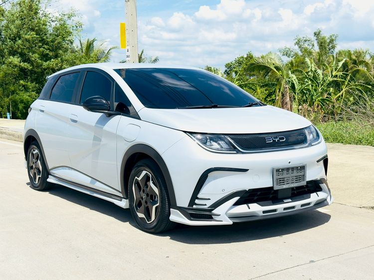 BYD Dolphin 2025 Standard Range Sedan ไฟฟ้า ไม่ติดแก๊ส เกียร์อัตโนมัติ ขาว รูปที่ 3
