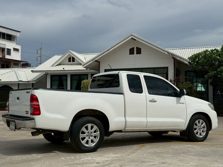 Toyota Hilux Vigo Champ 2015 Smart Cab 2.5 J Pickup ดีเซล ไม่ติดแก๊ส เกียร์ธรรมดา ขาว รูปที่ 4