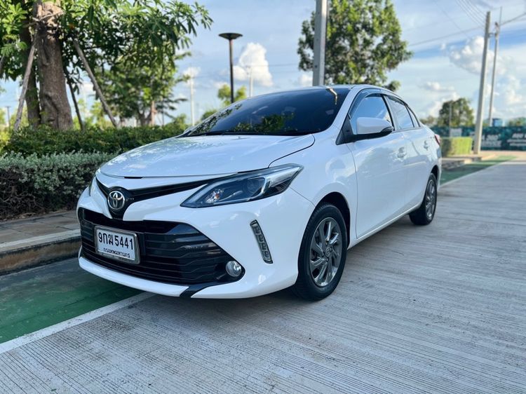 Toyota Vios 2019 1.5 Mid Sedan เบนซิน ไม่ติดแก๊ส เกียร์อัตโนมัติ ขาว