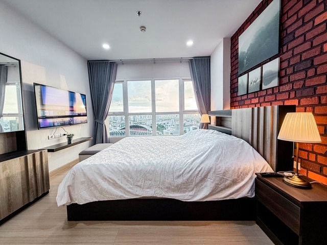 Supalai ไม่อนุญาต ตกแต่งครบ 2022 ศุภาลัย เวอเรนด้า รามคำแหง อุปกรณ์ไฟฟ้าครบ, 1 Bed 41 ตรม ชั้น 33 วิวสนามราชมังคลากีฬาสถาน พร้อมระเบียง รูปที่ 3