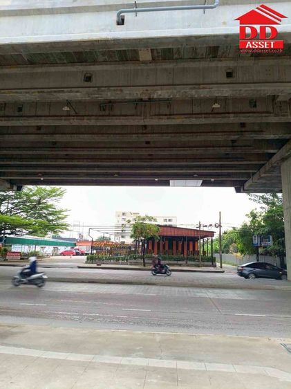 ขายที่ดินเปล่า ทำเลติดสถานีรถไฟฟ้าสายสีเหลือง สถานีศรีเทพา รูปที่ 4