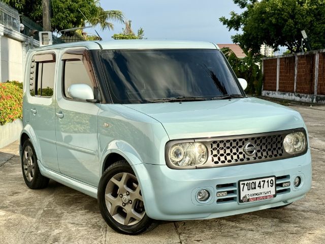 รถ Nissan Cube 1.5 Z12 สี ฟ้า