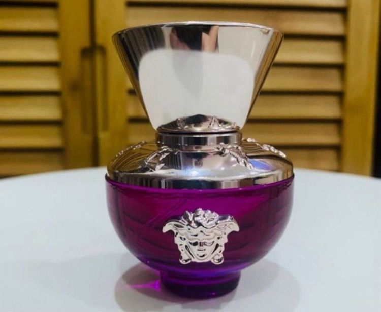Versace Dylan Purple EDP 30ml no box น้ำหอมแท้ 💯💯 รูปที่ 4