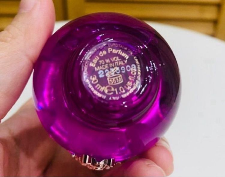 Versace Dylan Purple EDP 30ml no box น้ำหอมแท้ 💯💯 รูปที่ 11