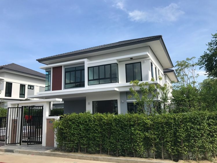 มีบางส่วน ขายบ้านเดี่ยวหรู NC Royal ปิ่นเกล้า 103 ตร.วา 4 นอน 4 น้ำ จอดรถ 6 คัน บ้านใหญ่ พร้อมอยู่ ใกล้ The Mall บางแค รูปที่ 2