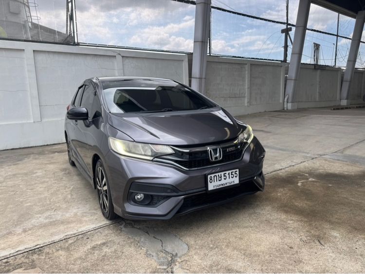 Honda Jazz 2019 1.5 RS i-VTEC Sedan เบนซิน เกียร์อัตโนมัติ เทา รูปที่ 3