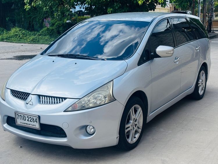 Mitsubishi Space Wagon 2010 2.4 GLS Limited เบนซิน LPG เกียร์อัตโนมัติ บรอนซ์เงิน รูปที่ 2