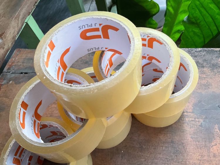 เทปใส เทปปิดกล่อง 2 นิ้ว ยาว 45 หลา J PLUS TAPE (1 ม้วน ) 45 ไมครอน รูปที่ 3