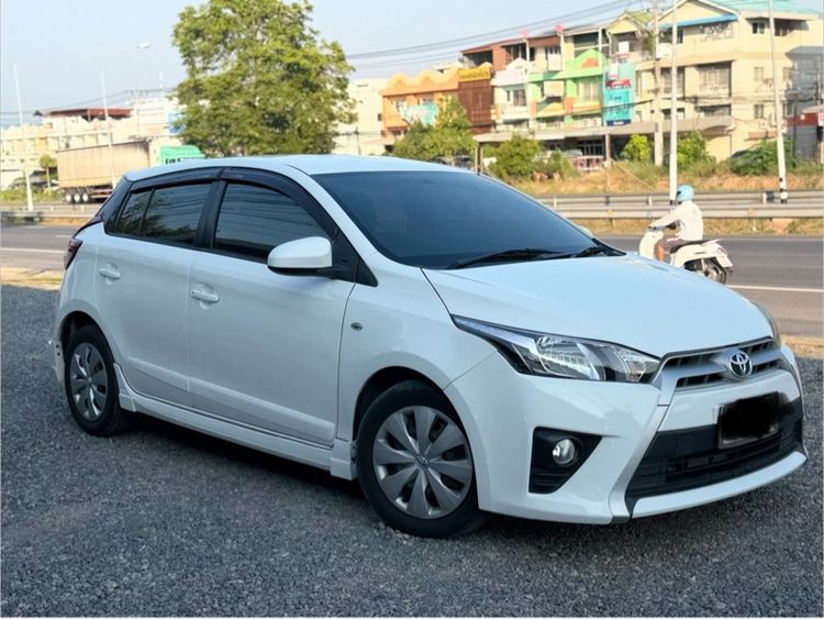 Toyota Yaris 2013 1.2 E Sedan เบนซิน เกียร์อัตโนมัติ ขาว รูปที่ 3