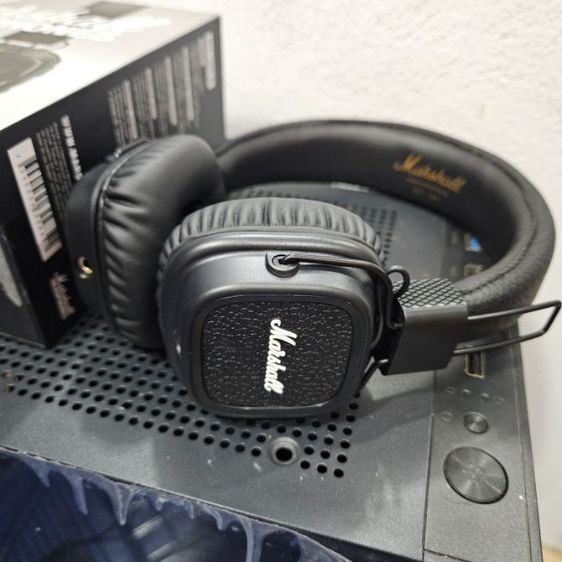อื่นๆ หูฟัง Marshall Major ii Classic หาซื้อยากมากตอนนี้ รุ่น 3.5มม. ครบกล่อง สวยๆ สภาพคือดีนางฟ้ามากก