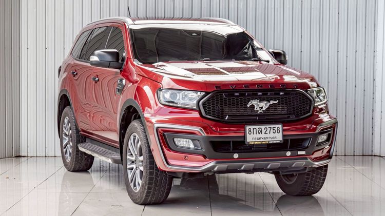 รถ Ford Everest 2.0 Titanium Plus 4WD สี แดง