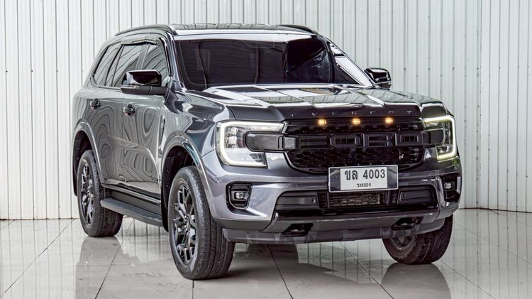 รถ Ford Everest 2.0 Turbo Sport สี เทา