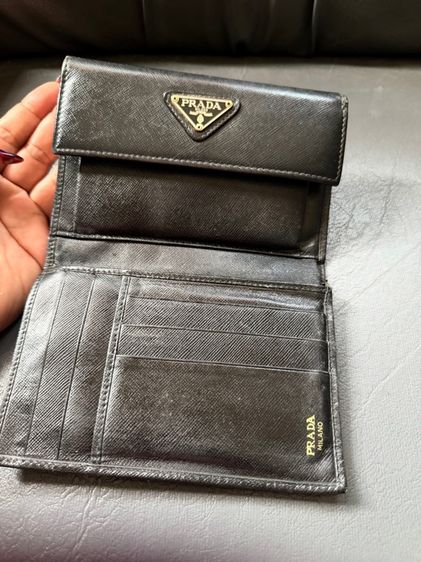 PRADA แท้มือสอง รูปที่ 3