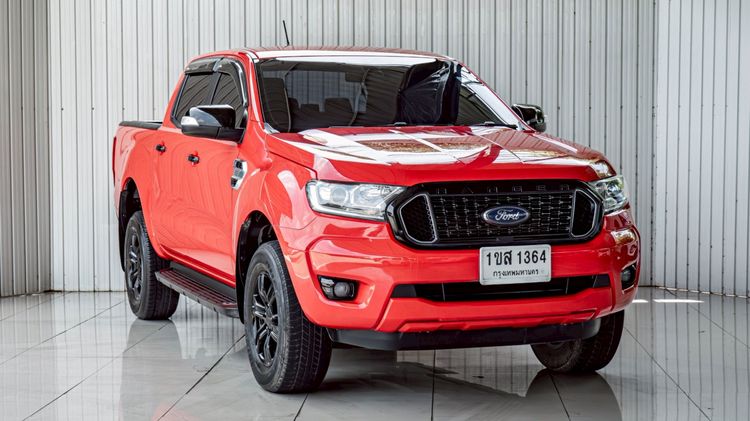 รถ Ford Ranger 2.2 Hi-Rider XLT สี แดง
