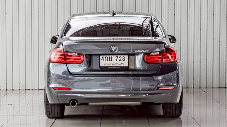 BMW Series 3 2015 320i Sedan เบนซิน ไม่ติดแก๊ส เกียร์อัตโนมัติ เทา รูปที่ 4