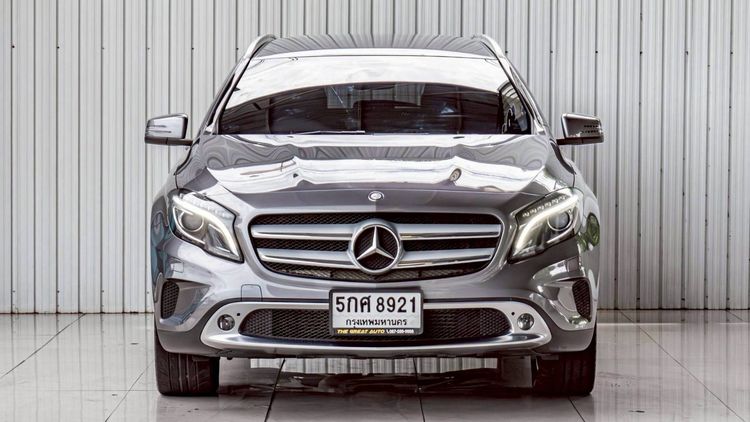 Mercedes-Benz GLA-Class 2017 GLA200 Utility-car เบนซิน ไม่ติดแก๊ส เกียร์อัตโนมัติ เทา รูปที่ 2