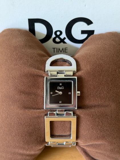 DG  DOLCE GABBANA รุ่น Night Day นาฬิกาสร้อยข้อมือผู้หญิง