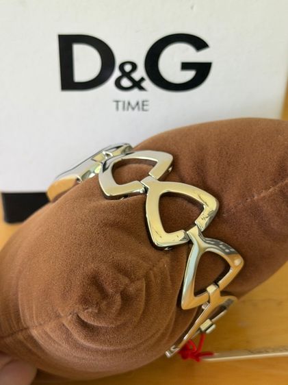 DG   DOLCE GABBANA รุ่น Ocean Diva Ladies Watch DW0385 นาฬิกาสร้อยข้อมือผู้หญิง รูปที่ 4