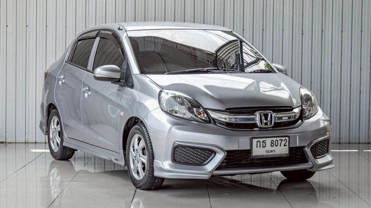 รถ Honda Brio 1.2 Amaze SV สี เทา