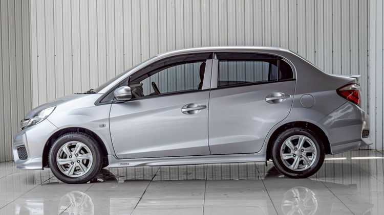 Honda Brio 2018 1.2 Amaze SV Sedan เบนซิน ไม่ติดแก๊ส เกียร์อัตโนมัติ เทา รูปที่ 2
