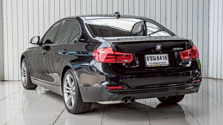 BMW Series 3 2018 330e Sedan ปลั๊กอินไฮบริด (PHEV) ไม่ติดแก๊ส เกียร์อัตโนมัติ ดำ รูปที่ 2
