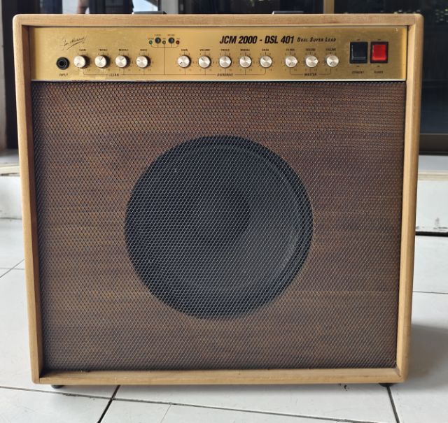 ตู้แอมป์ Marshall