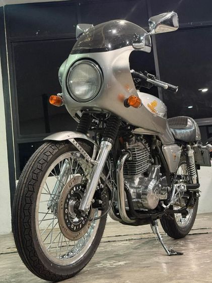 honda clubman 400 tt หรือ GB 400