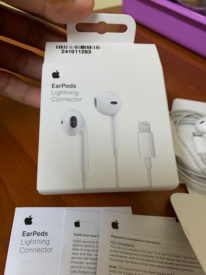หูฟัง EarPods lightning แท้ รูปที่ 2