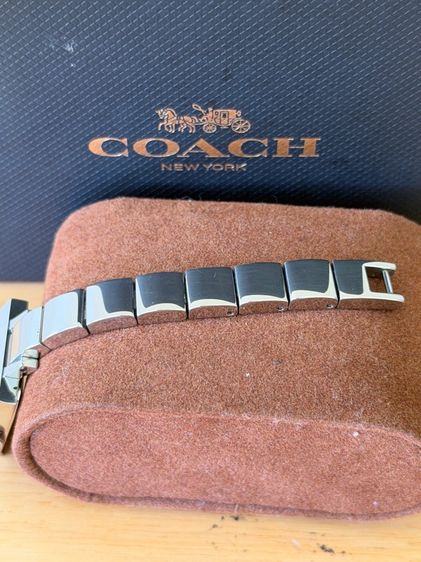 COACH นาฬิกาผู้หญิง Chrystie Women's Stainless Steel Quartz Watch รหัสรุ่น 14100028 รูปที่ 4
