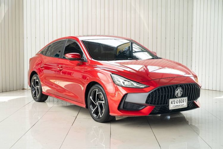 รถ MG MG5 1.5 X สี แดง