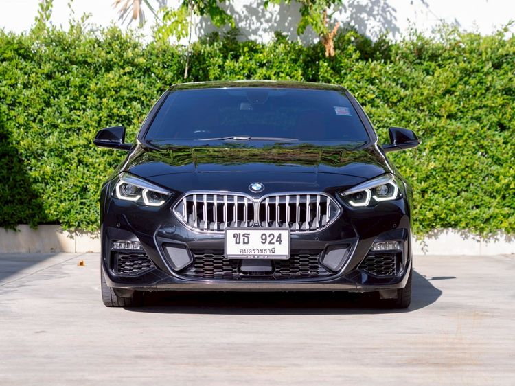 BMW Series 2 2020 218i Sedan เบนซิน ไม่ติดแก๊ส เกียร์อัตโนมัติ ดำ รูปที่ 2