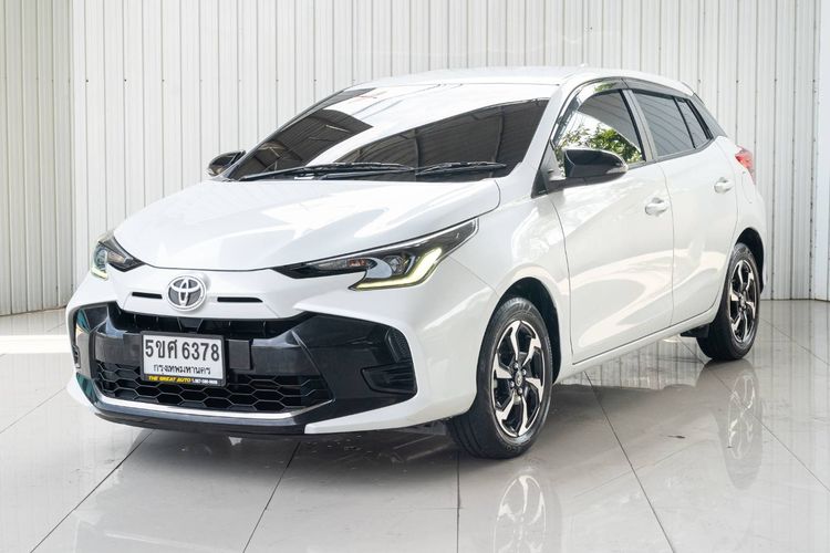 Toyota Yaris ATIV 2024 1.2 Smart Sedan เบนซิน ไม่ติดแก๊ส เกียร์อัตโนมัติ ขาว รูปที่ 3