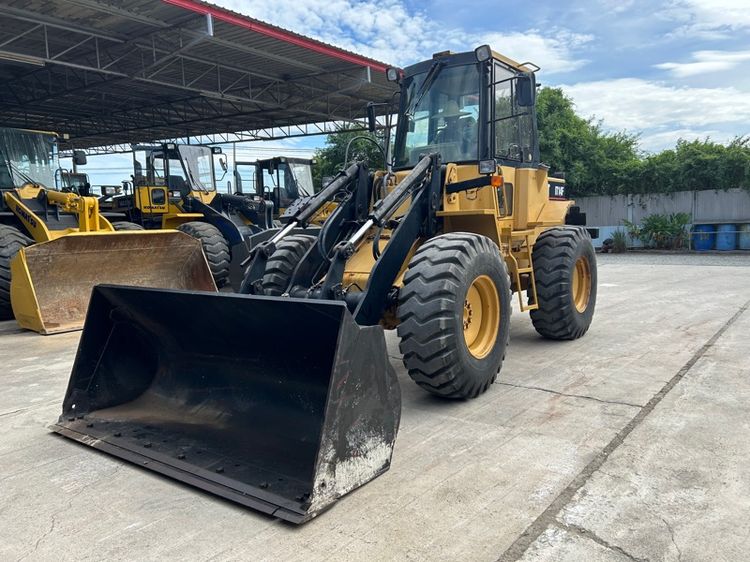 รถตักล้อยาง CATTERPOLLAR รุ่น IT14F บุ้งกี๋ 1.4 คิว ยกสูง 3.6 ม. คอนโทรลเดี่ยว รถเก่านอกนำเข้า รูปที่ 4