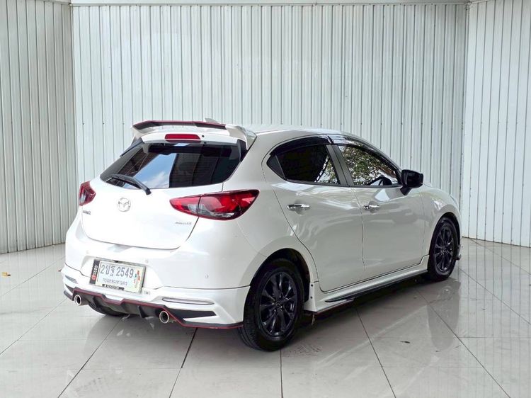 Mazda Mazda 2 2022 1.3 Skyactiv-G S Leather Sports Sedan เบนซิน ไม่ติดแก๊ส เกียร์อัตโนมัติ ขาว รูปที่ 2