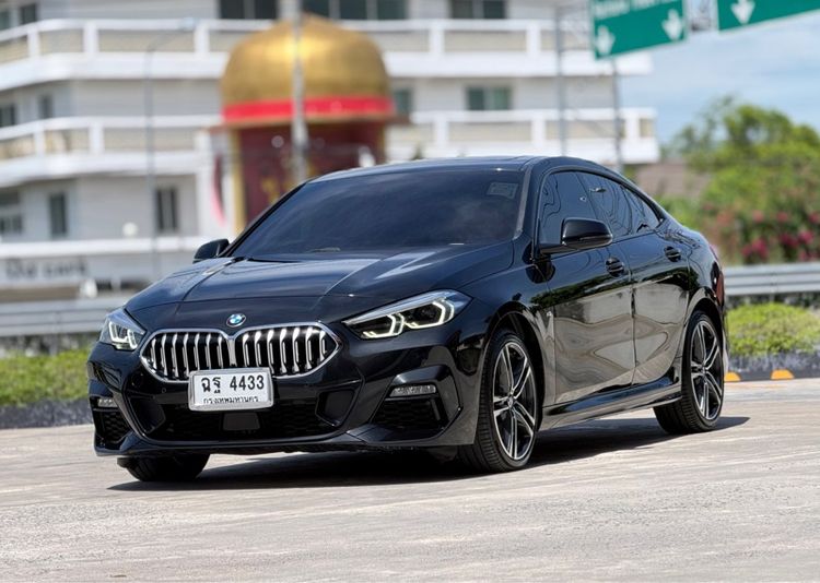 รถ BMW Series 2 220i สี ดำ