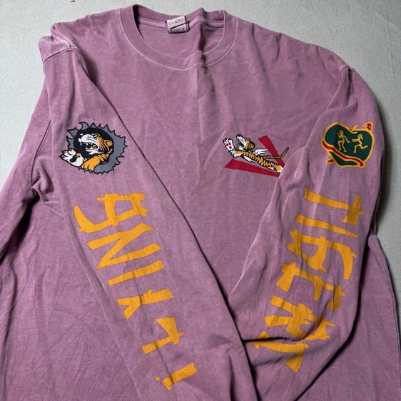 เสื้อยืด Out Stan Ding ผ้าฝอก Oversize Size L