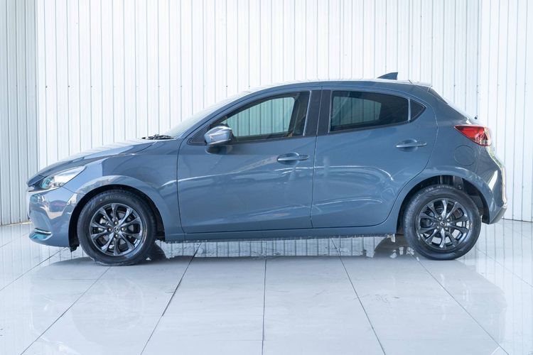 Mazda Mazda 2 2020 1.3 Skyactiv-G S Leather Sports Sedan เบนซิน ไม่ติดแก๊ส เกียร์อัตโนมัติ เทา รูปที่ 3