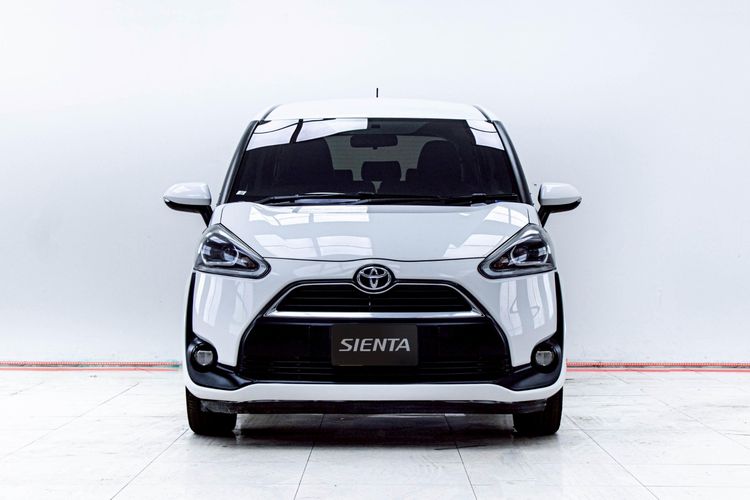 Toyota Sienta 2017 1.5 V Utility-car เบนซิน ไม่ติดแก๊ส เกียร์อัตโนมัติ ขาว รูปที่ 4