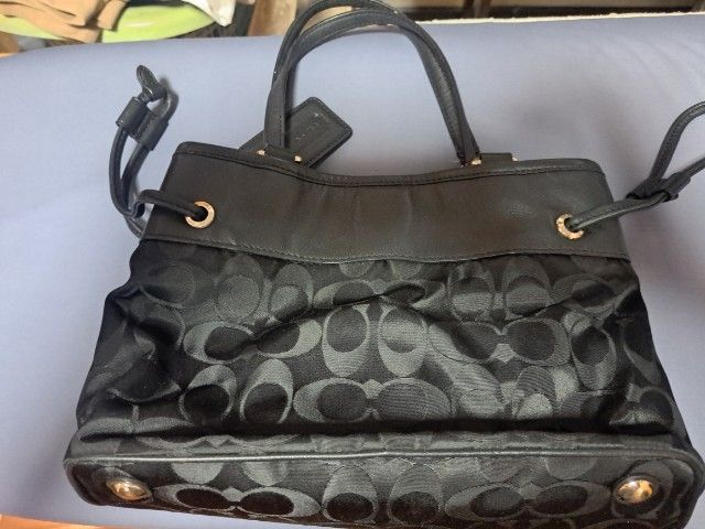 Used Coach Lady's bag