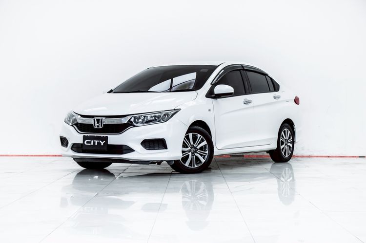 Honda City 2017 1.5 V Plus i-VTEC Sedan เบนซิน ไม่ติดแก๊ส เกียร์อัตโนมัติ ขาว