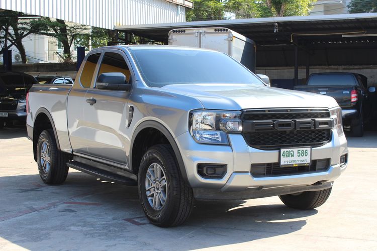 Ford Ranger 2023 2.2 Hi-Rider XLT Pickup ดีเซล เกียร์ธรรมดา เทา รูปที่ 3