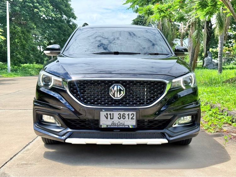 รถ MG ZS 1.5 D สี ดำ