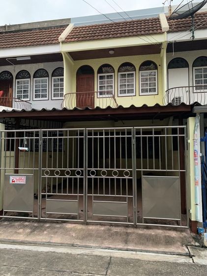 ขายทาวน์เฮ้าส์ 2 ชั้น ซอยเพชรเกษม 60-3 ขนาด 17 ตร.ว. ใกล้ MRT บางแค และ ปากทางถนนพุทธมณฑลสาย 1 