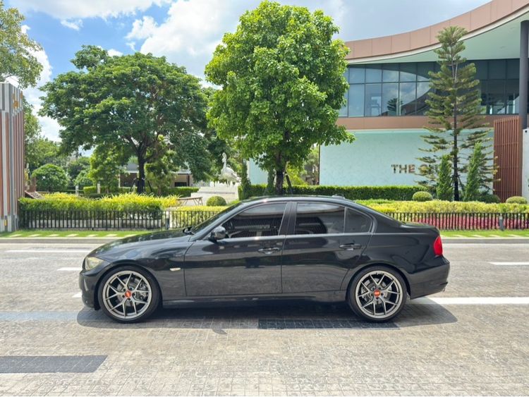 BMW Series 3 2011 318i Sedan เบนซิน ไม่ติดแก๊ส เกียร์อัตโนมัติ ดำ รูปที่ 4