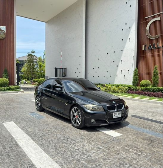 BMW Series 3 2011 318i Sedan เบนซิน ไม่ติดแก๊ส เกียร์อัตโนมัติ ดำ
