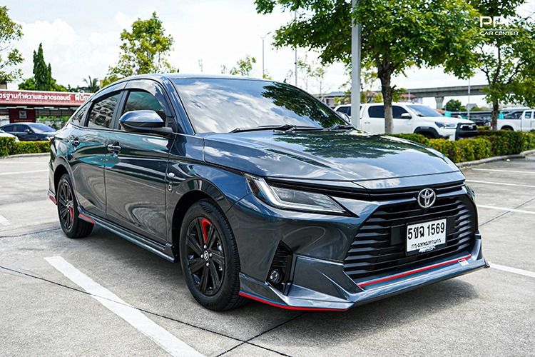 Toyota Yaris ATIV 2024 1.2 Sport Sedan เบนซิน ไม่ติดแก๊ส เกียร์อัตโนมัติ เทา รูปที่ 3