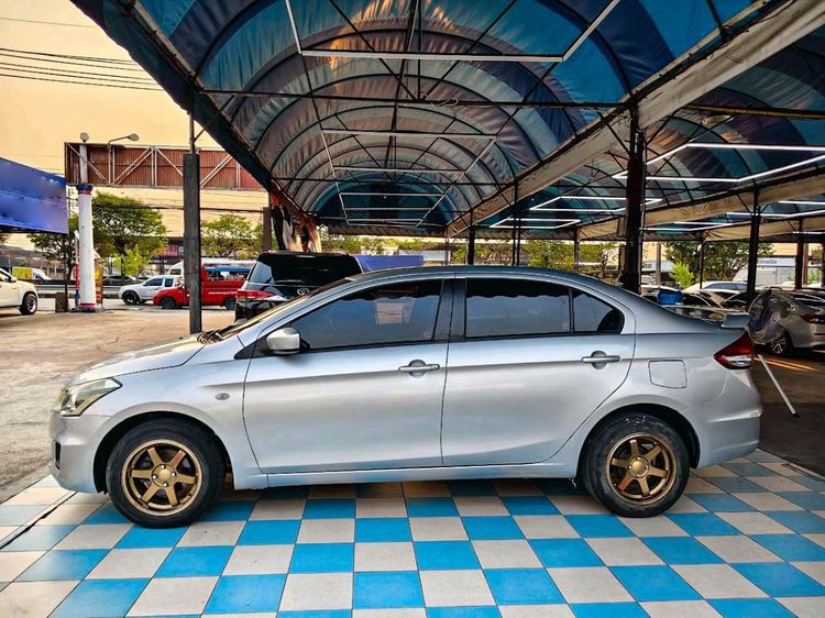 Suzuki Ciaz 2018 1.2 GL Sedan เบนซิน ไม่ติดแก๊ส เกียร์อัตโนมัติ บรอนซ์เงิน รูปที่ 4