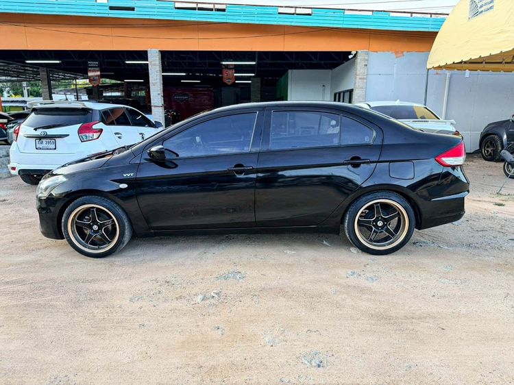Suzuki Ciaz 2017 1.2 GL Sedan เบนซิน ไม่ติดแก๊ส เกียร์อัตโนมัติ ดำ รูปที่ 4
