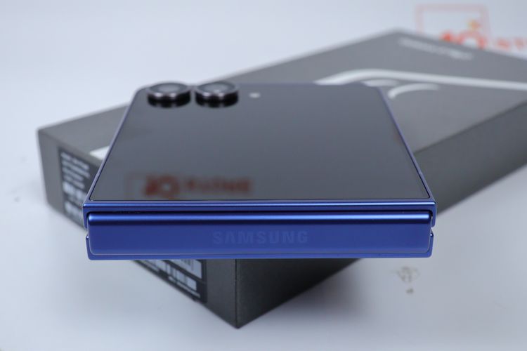 Samsung Galaxy Z Flip 7 12.256GB รูปที่ 9